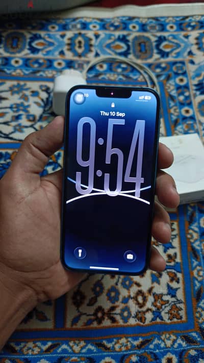 آبل - آيفون 13