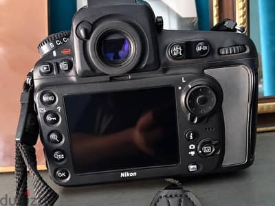 Nikon D810 + 24-70mm f/2.8G + Godox V860II-N | باكدج تصوير احترافي جاه
