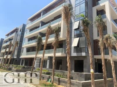 Penthouse with Roof Direct View Clubhouse for Sale in Patio Oro New Cairo