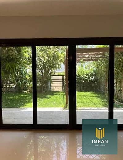 شقه بجاردن للبيع 3 غرف 160م + استلام فوري + fully finished + تقسيط علي 10 سنين في كمبوند مايان الشروق  قريب من سوديك ايست mayan