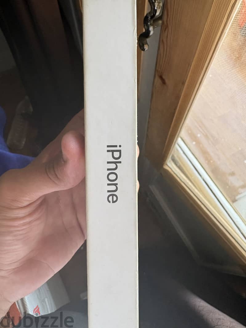 Apple - iPhone 16 Plus 4