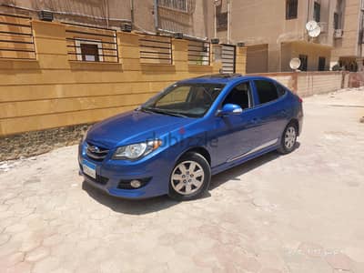 هيونداي إلينترا 2023