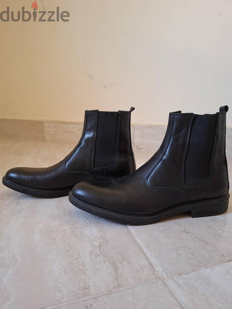 Man's boots 1