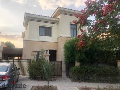 فيلا مميزة للبيع في أب تاون كايرو terencia | إطلالة جولف | تشطيب كامل