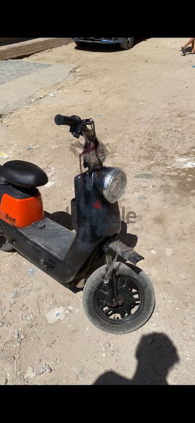 اسكوتر كييواي كهربا صغير مستعمل