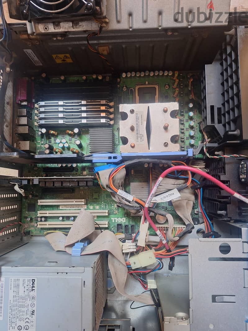 ورك ستيشن dell 1