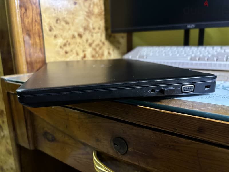 Dell latitude 5490 graphics card 2 GB 5