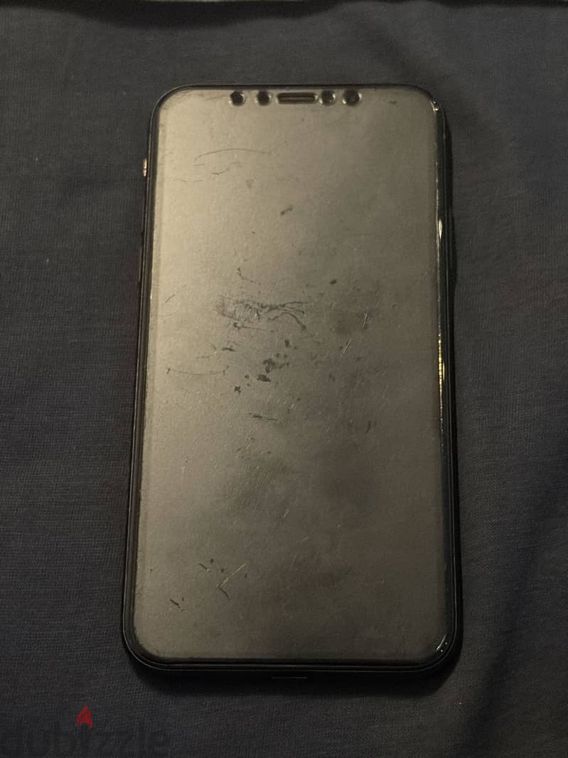 Apple - iPhone XS 4