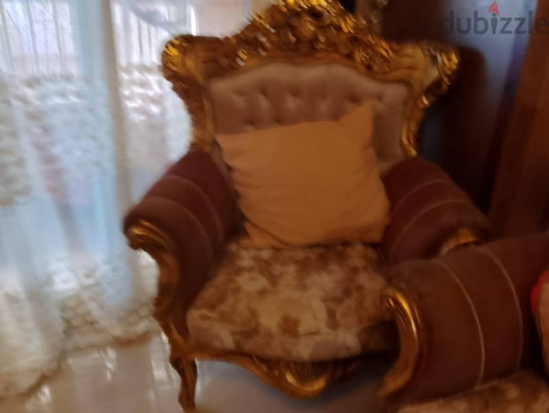 صالون لون بيج 2