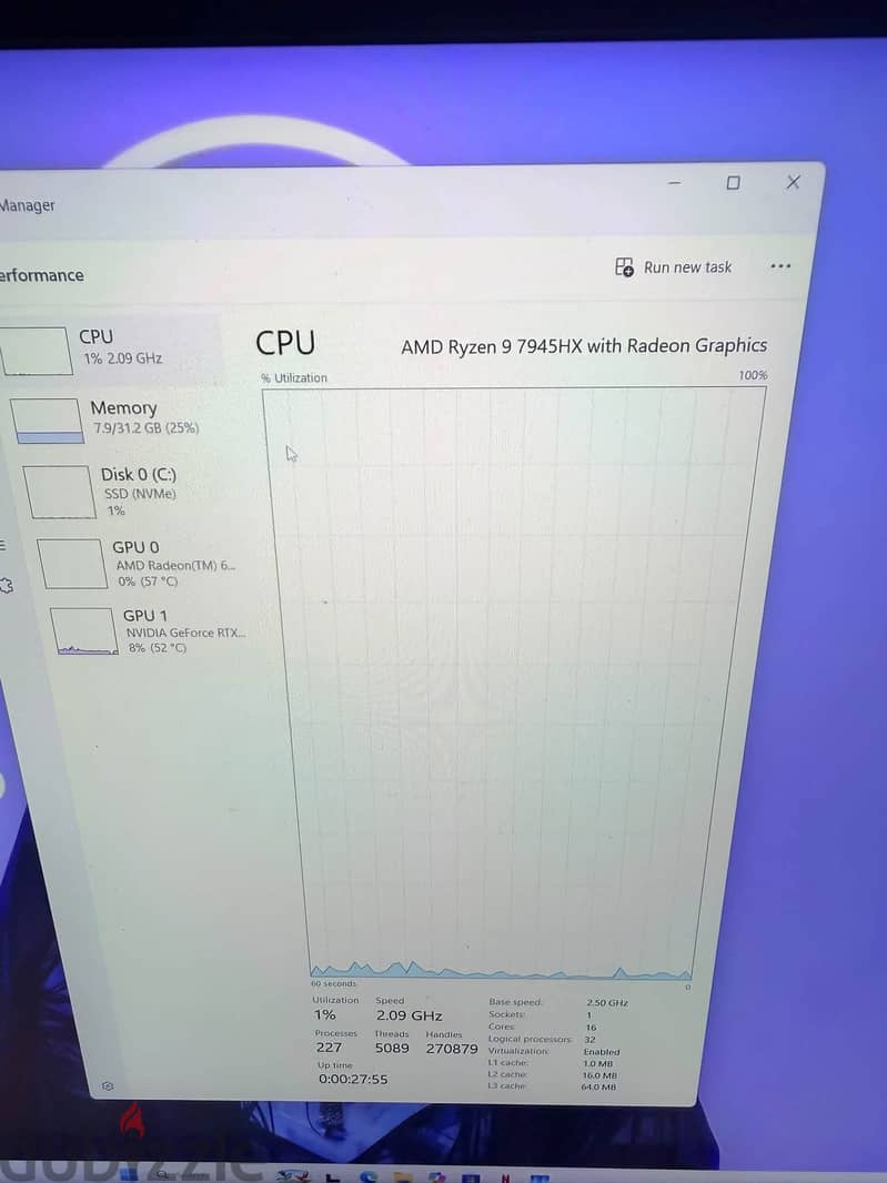 ASUS ROG Zephyrus Duo 16 GX650 4