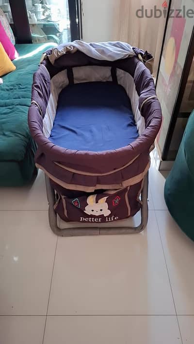 سرير أطفال petter Life