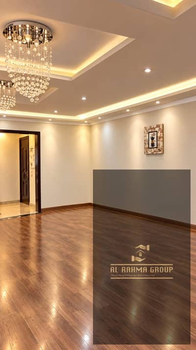 For sale in Al Rehab: a 180-square-meter apartment in Phase 8, located on the fourth floor. It features ultra-super-lux finishes, three bedrooms (incl