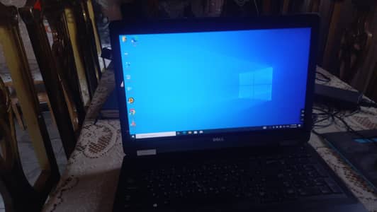 لاب توب ديل للبيع