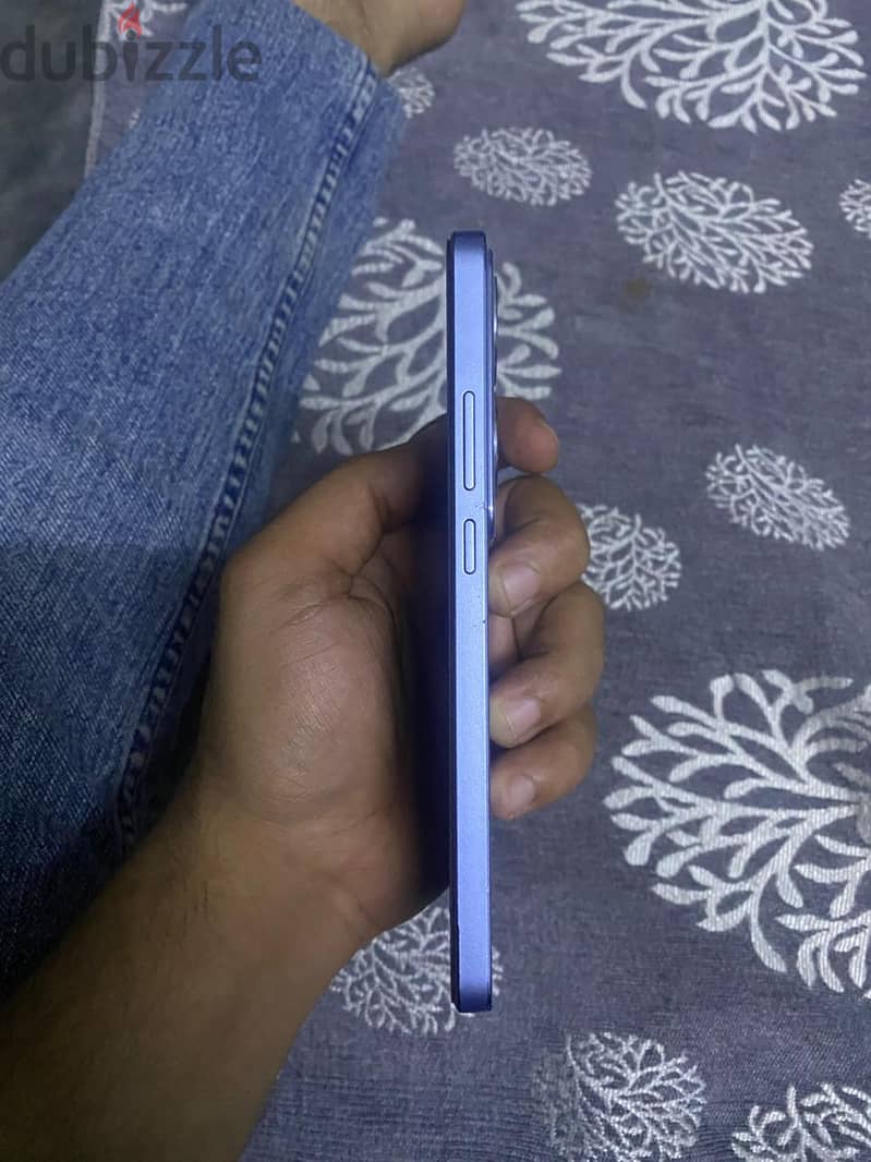 OPPO Reno11 F 1