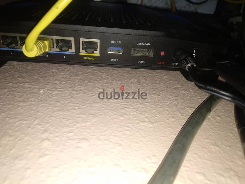 Linksys Router 1900 AC 5