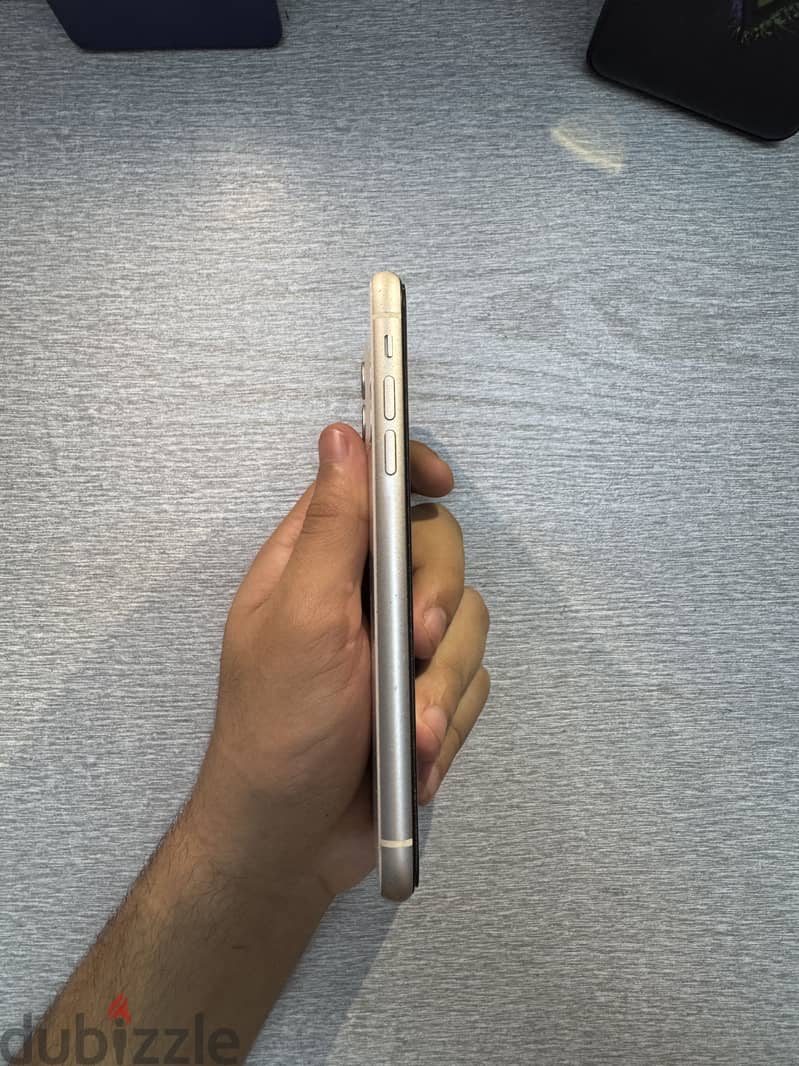 Apple - iPhone 11 3