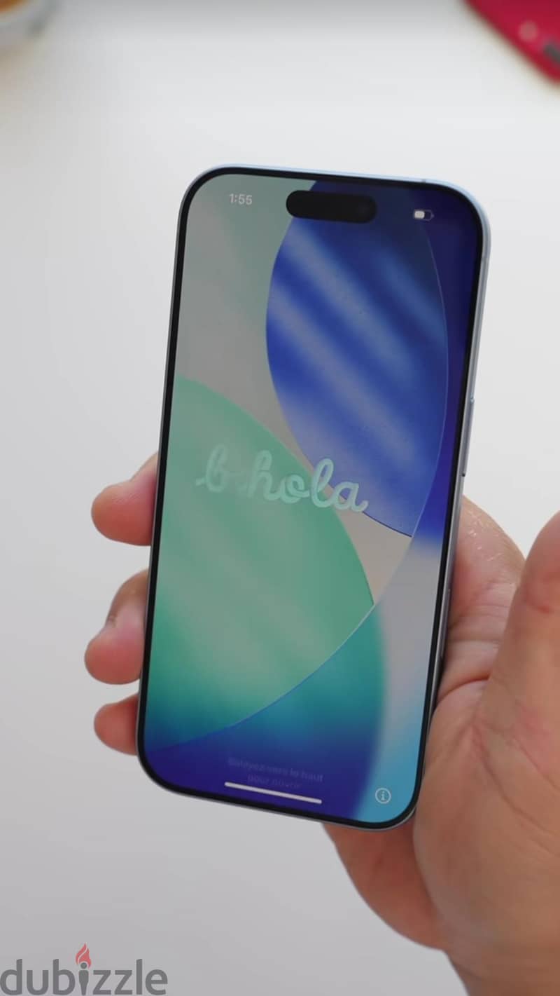 آبل - آيفون 17 5