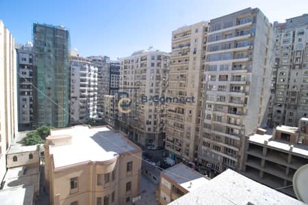 - شقه للبيع 210م لوران - تاني نمرة من شعراوي  - خطوة من البحر