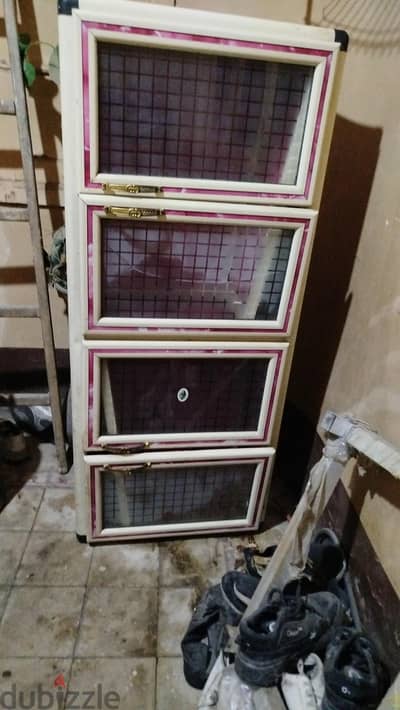 مطبخ الومنتال متر و 40 رخامه جرانيت تقيله