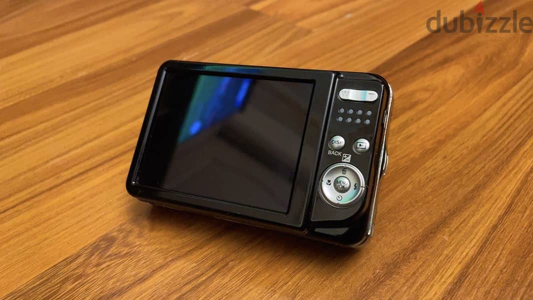 Fujifilm Av230 2