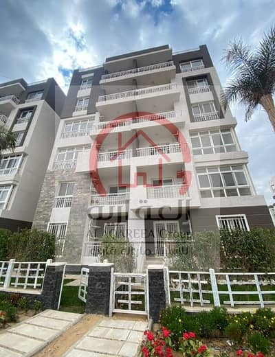 Prime Ground Floor Apartment for Sale | 80m + 45m Garden – B12 Madinaty