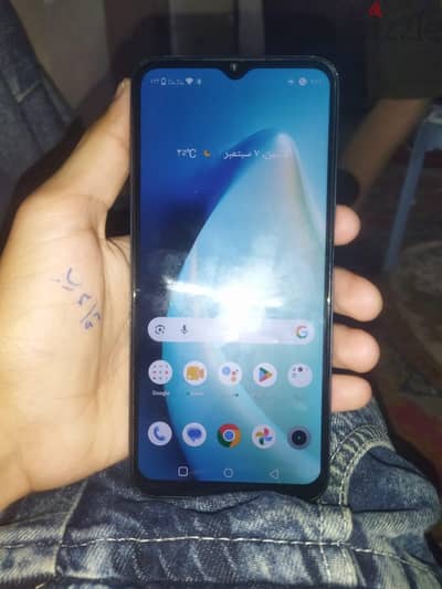 ريلمى سى 35