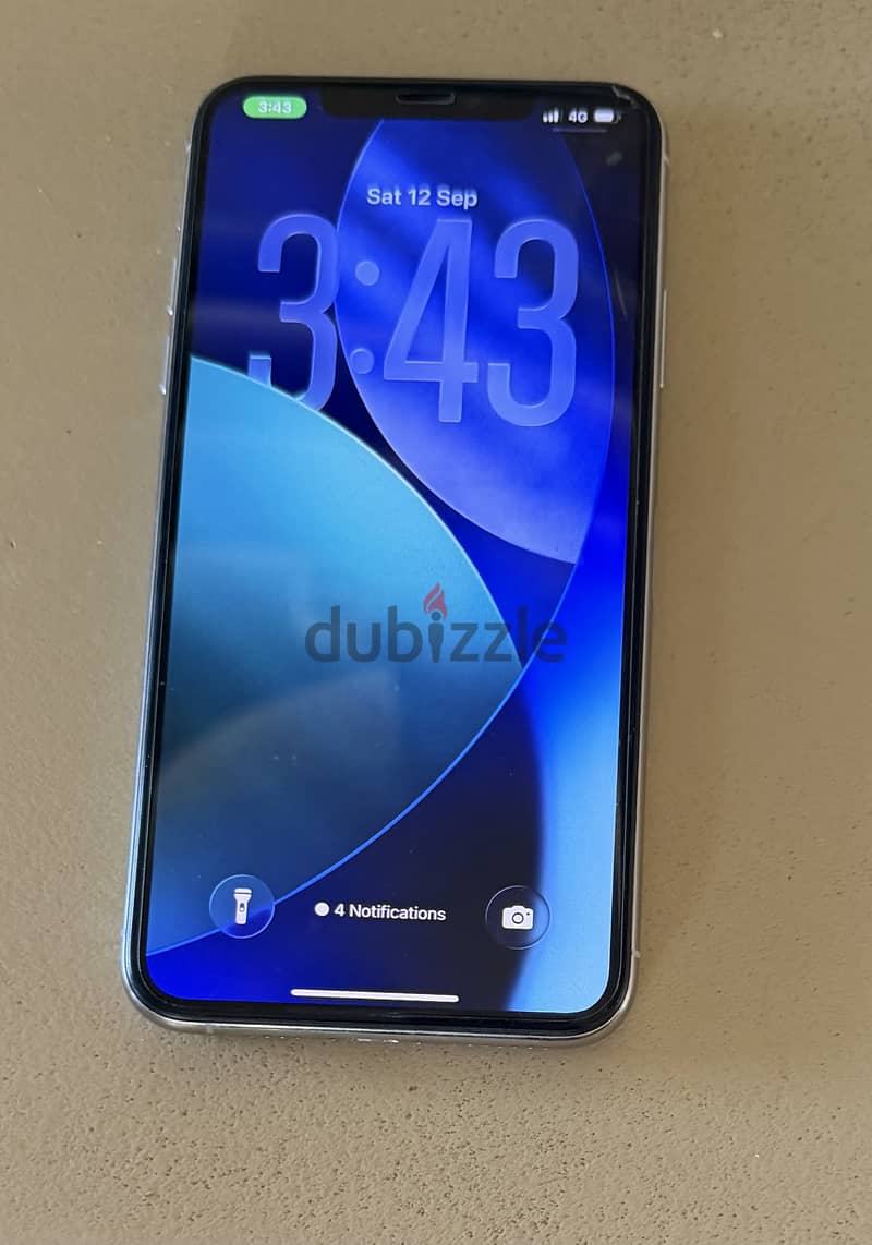 iPhone 11 Pro Max 1