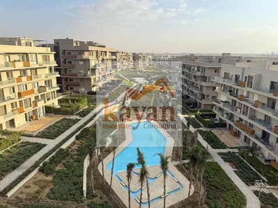 Modern furnished penthouse for sale in Sodic Villette.