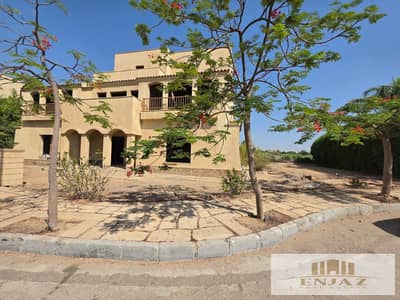 Luxury Villa for Sale in Madinaty – Type (T) | Direct golf view