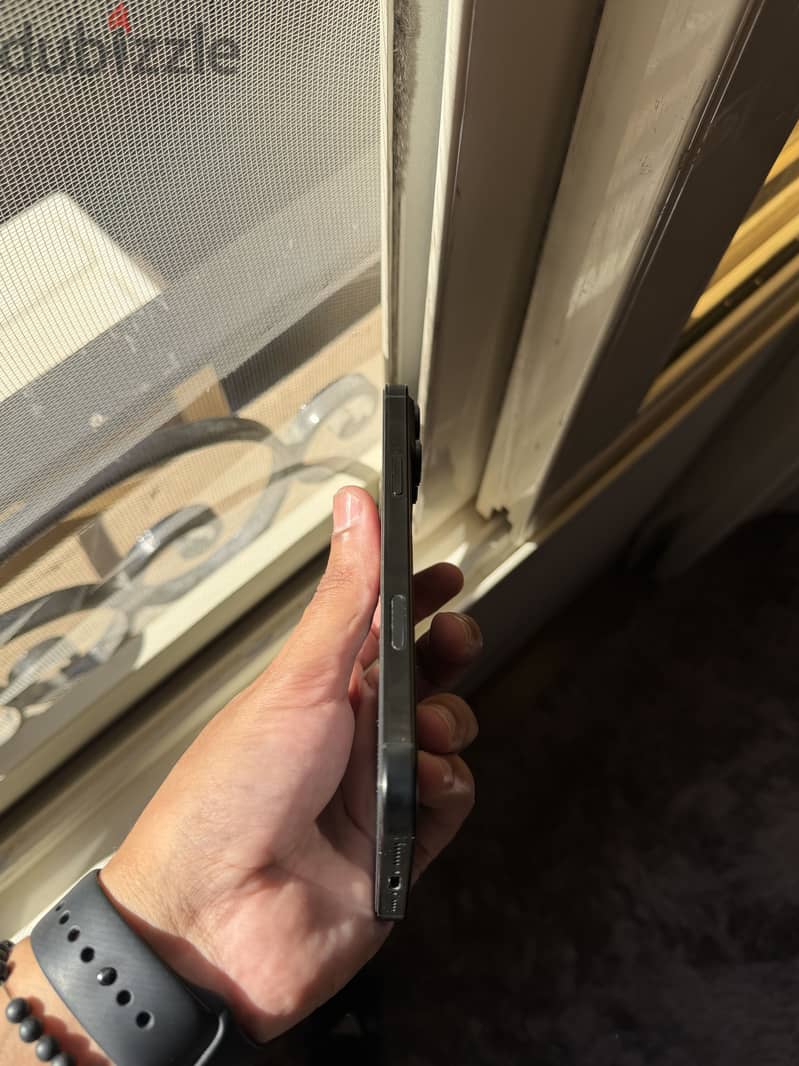 Apple - iPhone 16 Pro Max 6