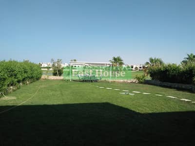 شاليه Chalet 3 in one في هاسيندا باي مساحة البناء 224 مترًا مربعًا حديقة 500 متر مربع إطلالة على البحيرة، أول ملعب غولف طبيعي
