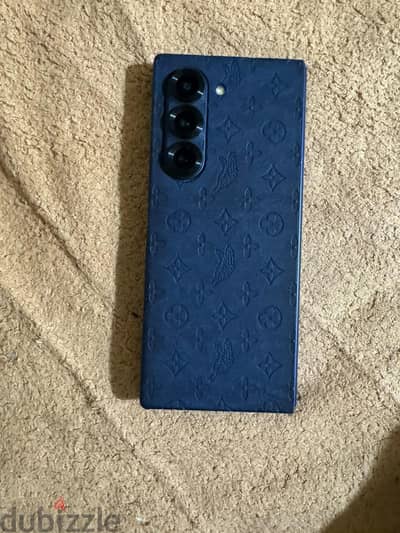 Samsung Z Fold 6
