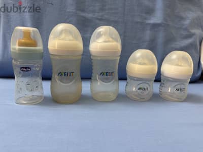 طقم 5 ببرونات أطفال Chicco وPhilips Avent – مستعملة بحالة جيدة