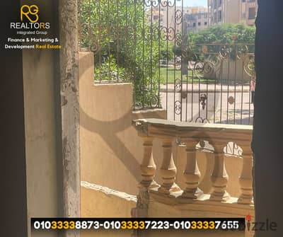 شقة + بيزمنت 225 م للبيع في الحي 16 – المجاورة الثانية