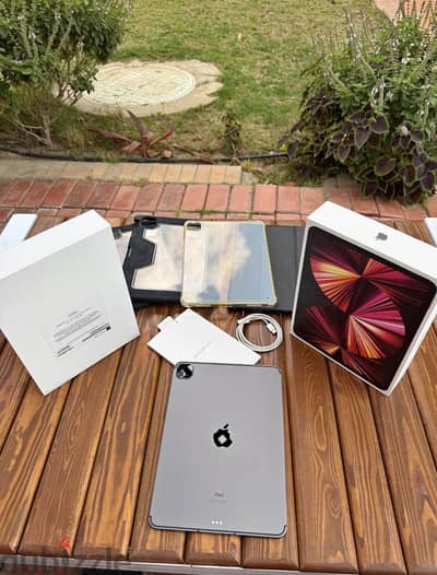 Ipad pro m1 cellular + GPS 11 inch