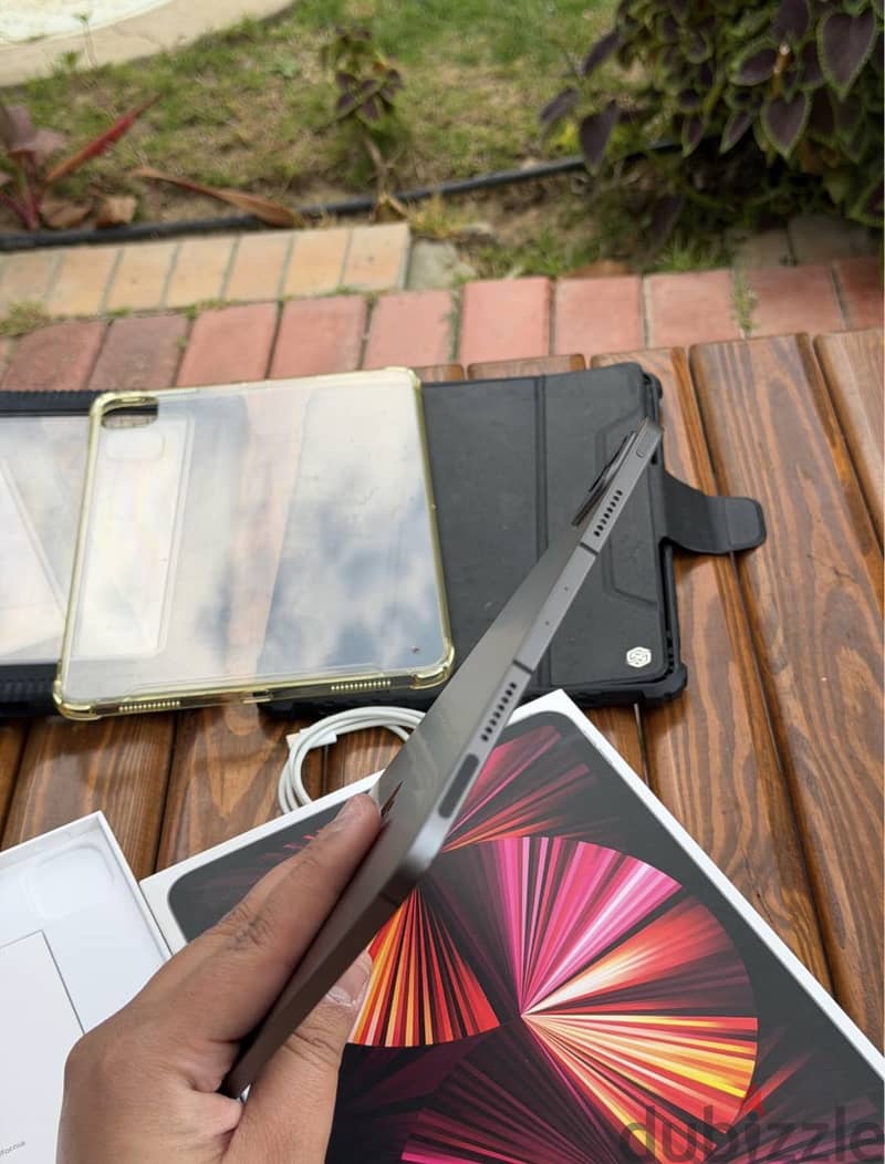 Ipad pro m1 cellular + GPS 11 inch 1