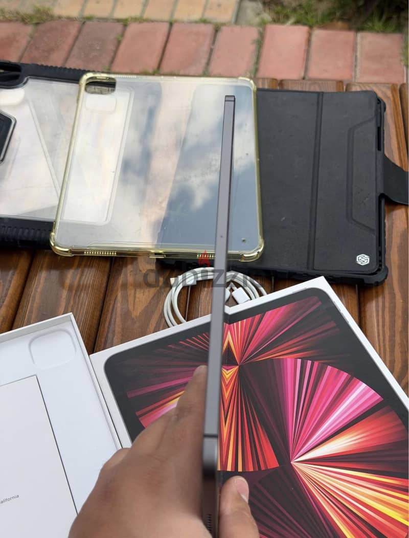 Ipad pro m1 cellular + GPS 11 inch 6