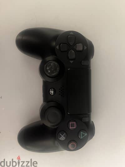 PS4 controller