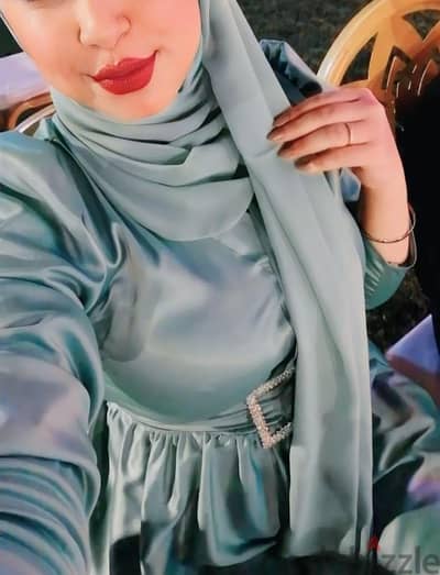 تصفية فساتين سوارية