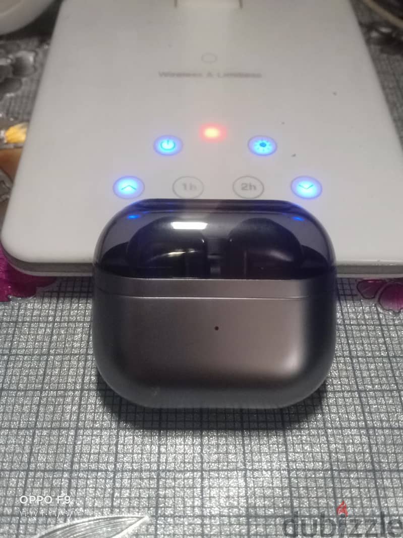 Samsung Galaxy Buds 3 فضي 5
