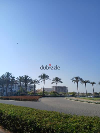 شقة  جاهزة للاستلام الفوري متشطبة بالتكييفات للبيع في أب تاون كايرو إعمار Uptown Cairo Emaar