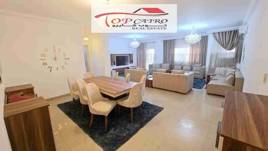 للبيع شقه في مدينتي 246متر فيb8