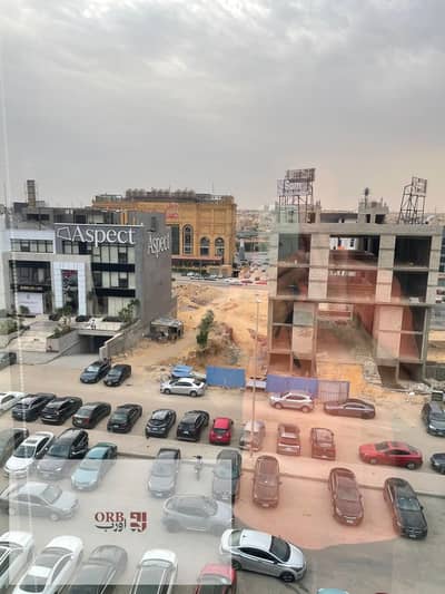 مكتب إداري للإيجار بمساحة 117m في مول Trivium Complex بالتجمع الخامس بالقاهرة الجديدة موقع استراتيجي بسعر 1,100 جنيه للمتر شهرياً فرصة ممتازة