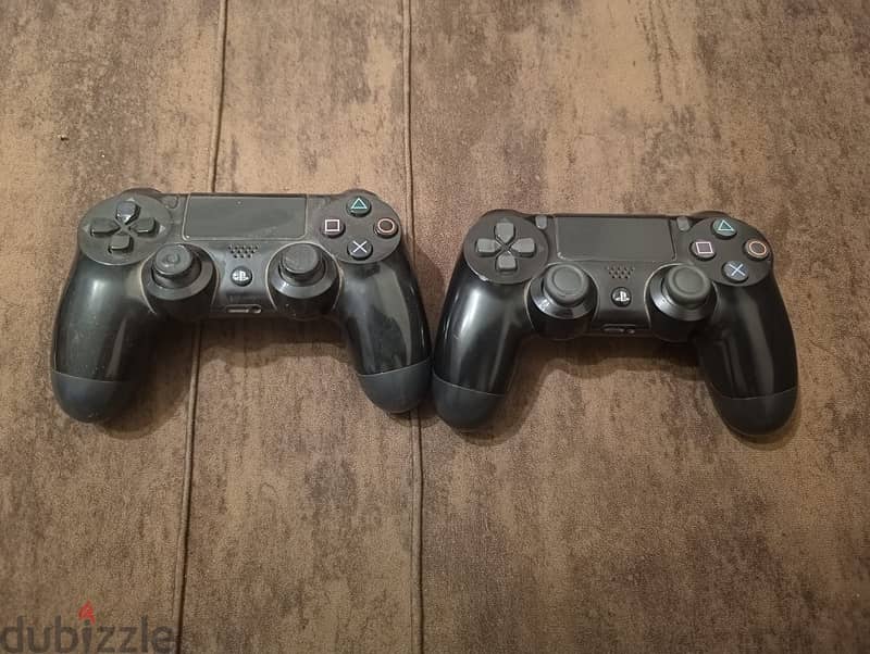 Playsation 4pro 3