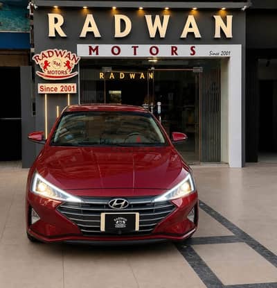 Hyundai Elantra 2025 توب لاين نقداً او بالتقسيط فقط ١٦ الف كم