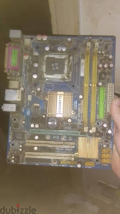 gigabyte g31 with wifi card