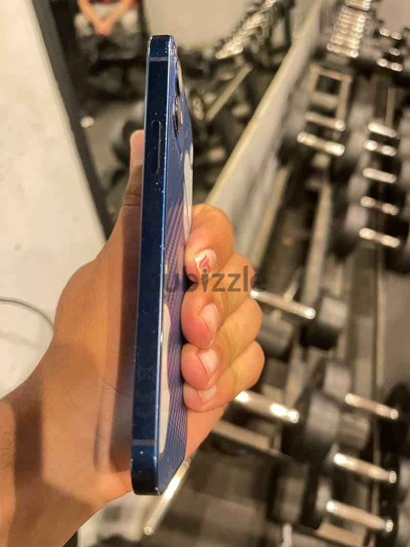 Apple - iPhone 12 3