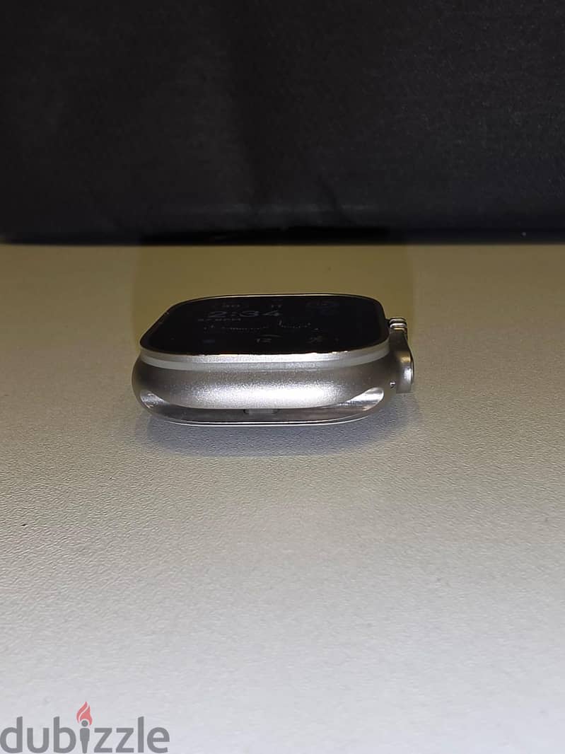 Apple watch ULtra 2- with 13 straps 7