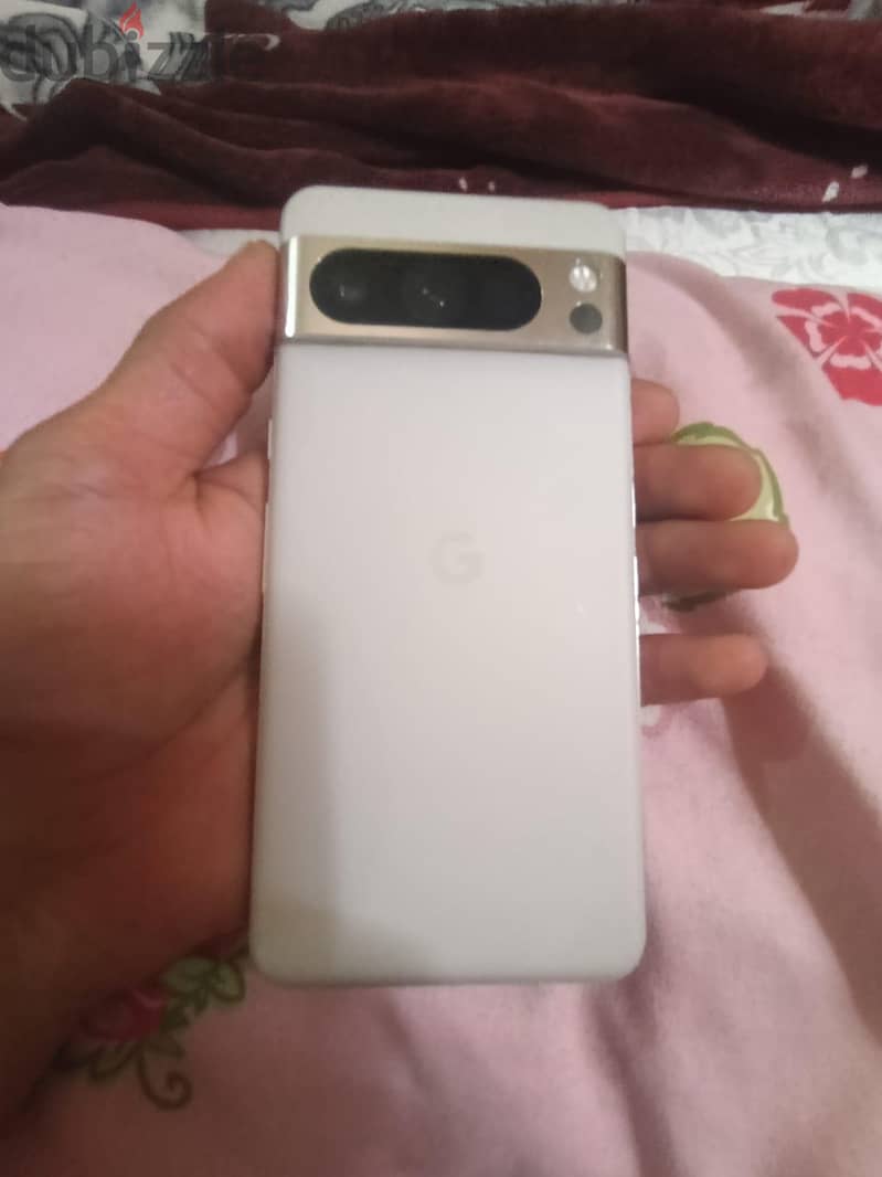 Google Pixel 8 Pro 2