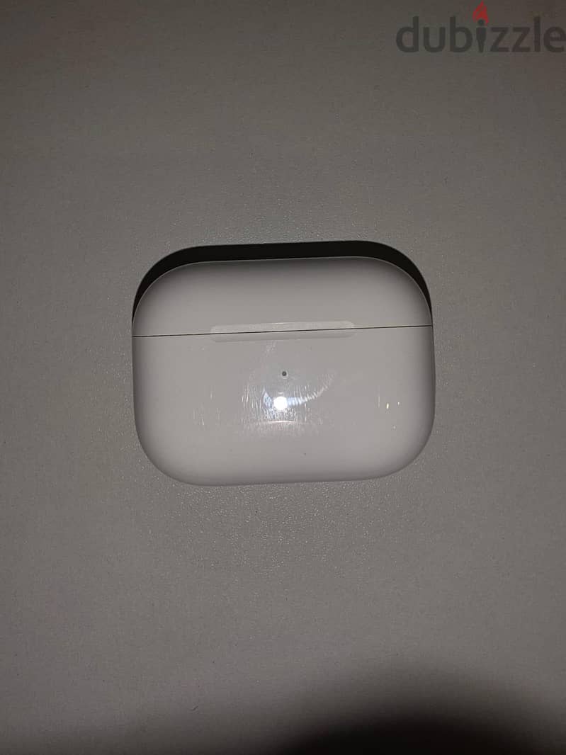Apple AirPods pro 2 4